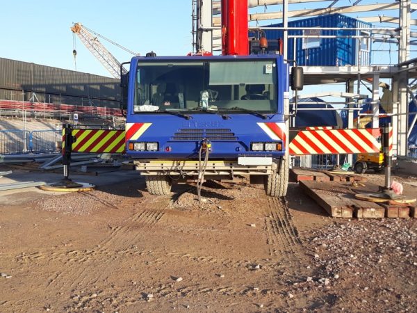 Grue Mobile Terex Demag AC100